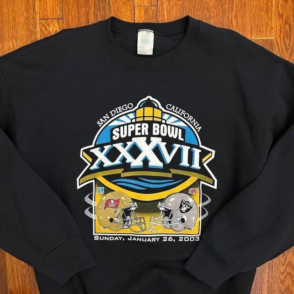 Super Bowl Xxxvii Buccaneers Vs Raiders Retro Crewneck Sweatshirt